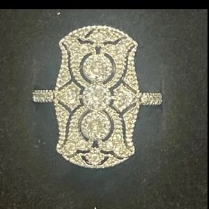 Vintage-Inspired Silver Diamond Ring